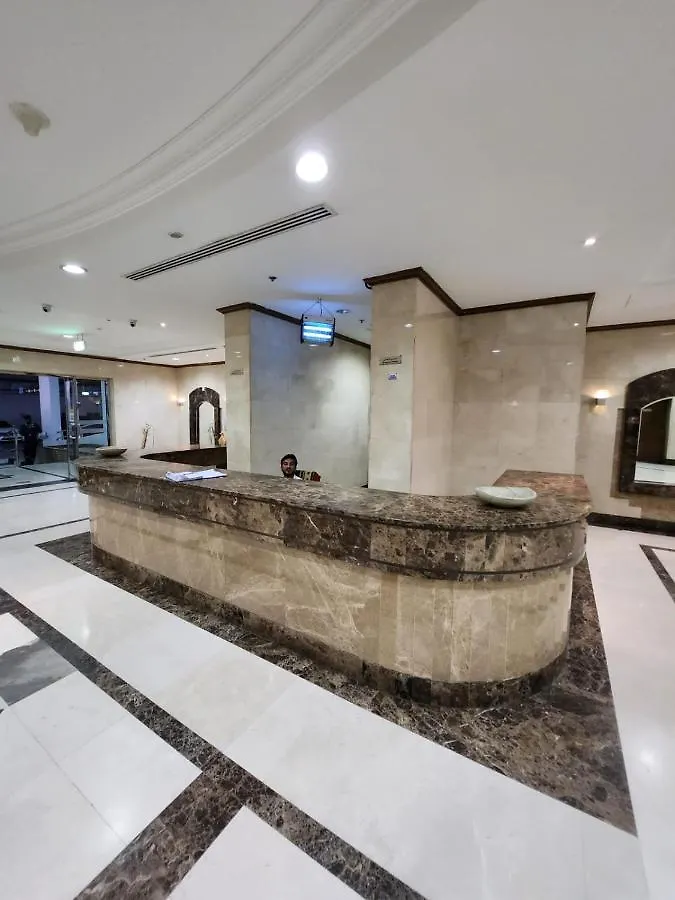 Furnished Studio Apartment Near Business Bay Metro Station Dubaï